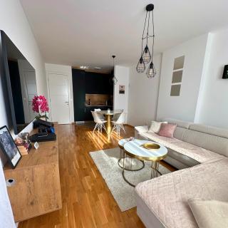 Apartment Hera with private garage - Lukavica - 5