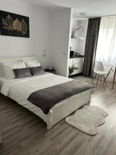 Coquette Room - Ploieşti - 3