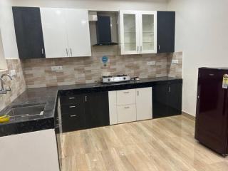 Urban Zen Oasis - Independent floor in City Centre - Gwalior - 2