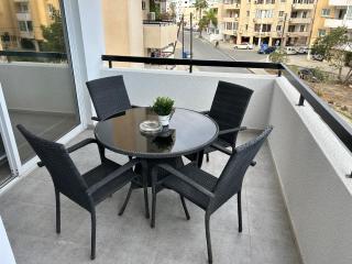 Haris' Apartment Larnaca - 8