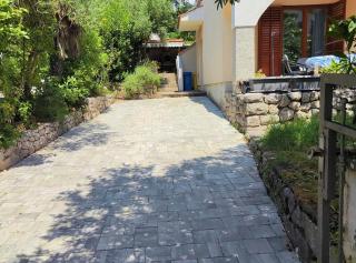 Comfortable Crikvenica Stay with Private Parking - Crikvenica - 8