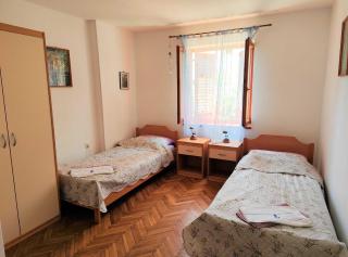 Comfortable Crikvenica Stay with Private Parking - Crikvenica - 5