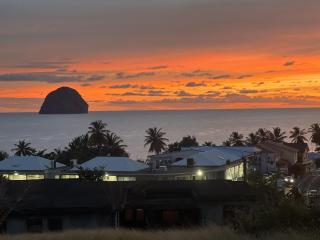 OmulanBay - 0