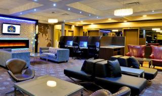 Best Western Plus Toronto Airport Hotel - Mississauga - 3