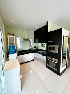 Palm Shadow Villa - 9