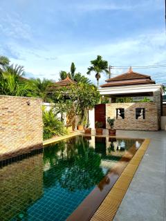 Palm Shadow Villa - 2