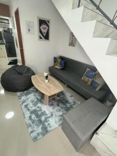 Eko's Crib Unit 49 - Davao - 0