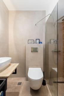 Japandi Style Flat in Thessaloniki City Center - Tessalónica - 8