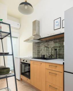 Japandi Style Flat in Thessaloniki City Center - Tessalónica - 2