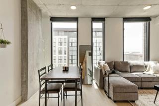 X DT SLC Rooftop Pool Hot Tub King Bed Parking - 5