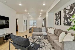 3 Min to DT 2 Car GarageLux Townhome King Bed - Salt Lake City - 5