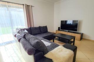Charming 3-Bedroom Villa with Pool in Albufeira - Albufeira - 8