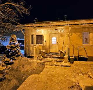 Tilava huone - 1