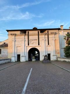 Alla Torre - Room & Private Bathroom - Treviso - 1