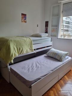 Apartamento espaçoso em Laranjeiras, rua do Cristo Redentor - Rio de Janeiro - 2