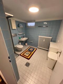 Messenahe Moderne Zwei-Zimmer-Wohnung 42qm - Ratingen - 2