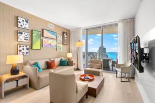 Condo on 29th Floor! Enjoy Top Amenities and Amazing Views - Hollywood - 1