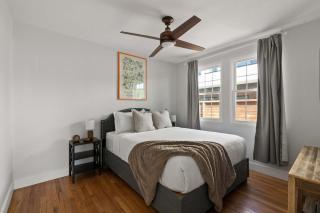 Beach Abode Walk to the Ocean - 7