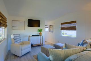 Canal Cutie - Surf City - 6