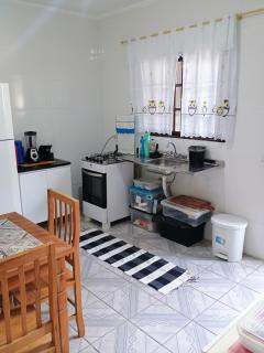 Casa aconchegante com churrasqueira e piscina para um ambiente familiar - Itanhaém - 6