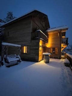 FRGK Chalet de Prestige Luxury Mountain Retreat & Ultra-Fast Wi-Fi - 8
