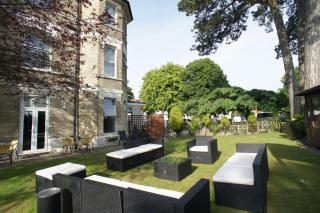 Applewood Hotel - 3