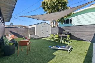 Pacific Beach Studio Short Walk to Ocean - 1