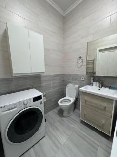 1 комнатная квартира посуточно - Almaty - 1