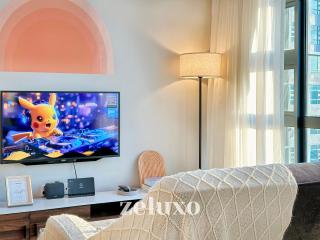 Zeluxo #JQ02 Jesselton Quay Tower 2 Level 10-2 BR 1 Bath, Seaview - 4