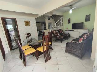 Casa espaçosa 3 dorms no Centro de Bombinhas - 3