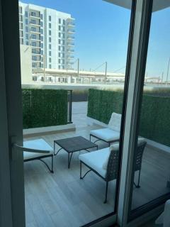 Water Edge - Abu Dhabi - 9