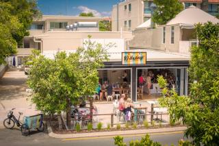 10 Hastings Street Motel - Noosa Heads - 3