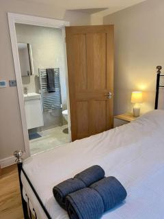 Newly refurbished 3 bed bungalow - Redbourn - 7