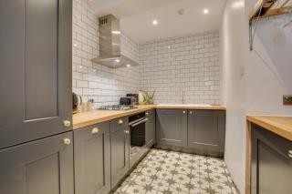 Central Brighton flat, 3 bedrooms, sleeps 6, close to shops and beach - Brighton & Hove - 7