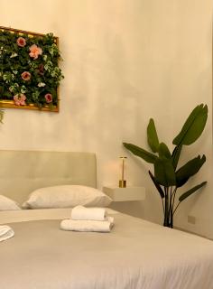 Golden Luxury Home - San Giovanni - 10 min to Basilica of San Giovanni - 25 min to Colosseum - Roma - 7