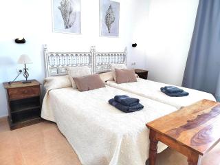 Tamarindo 28, pool front,free WIFI - Corralejo - 1