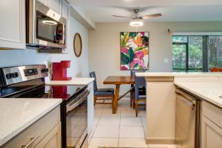 Lakefront Condo with Pool and Views 7 Mi to Orlando! - Orlando - 2