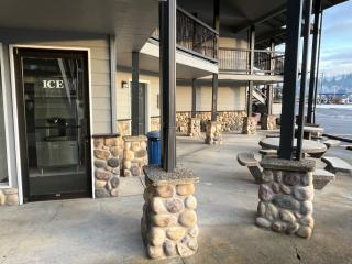 Seasons Motel - Morton - 3