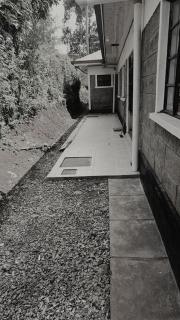 Riverside Haven 4BR Modern Spacious Home - Kericho - 2