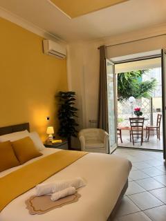 Villa Chianese - Naples - 8