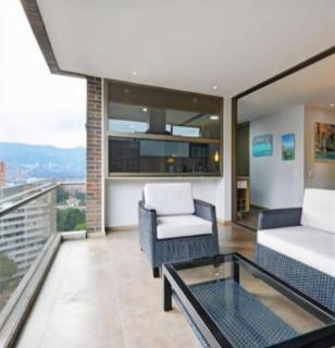 Penthouses each with Private Sky Bar & Jacuzzi in Medellin - Medellín - 3