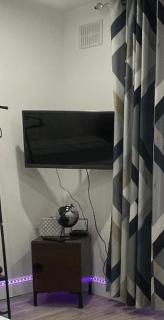 New self-contained double bedroom studio flat - Londres - 7