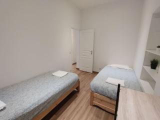 50sqm in Old Port 2 bedrooms apartment 6 max - 4