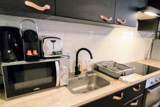 50sqm in Old Port 2 bedrooms apartment 6 max - 2