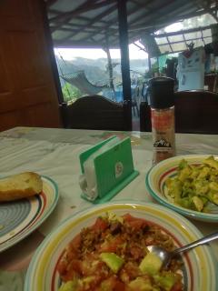 Toucan Mountain Rest - - 2