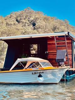 Oh Buoy Private Island escape - Berrilee - 0
