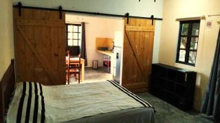 Superbe appartement avec chambre, piscine et parking privé - 7