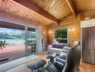 Bay View Family Retreat - 9