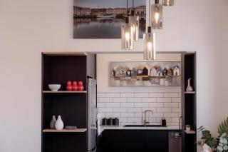 3 Bedroom, Spacious Inner-City Pad - 7