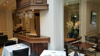 Hotel Suites Unic Renoir Saint-Germain - Paris - 2